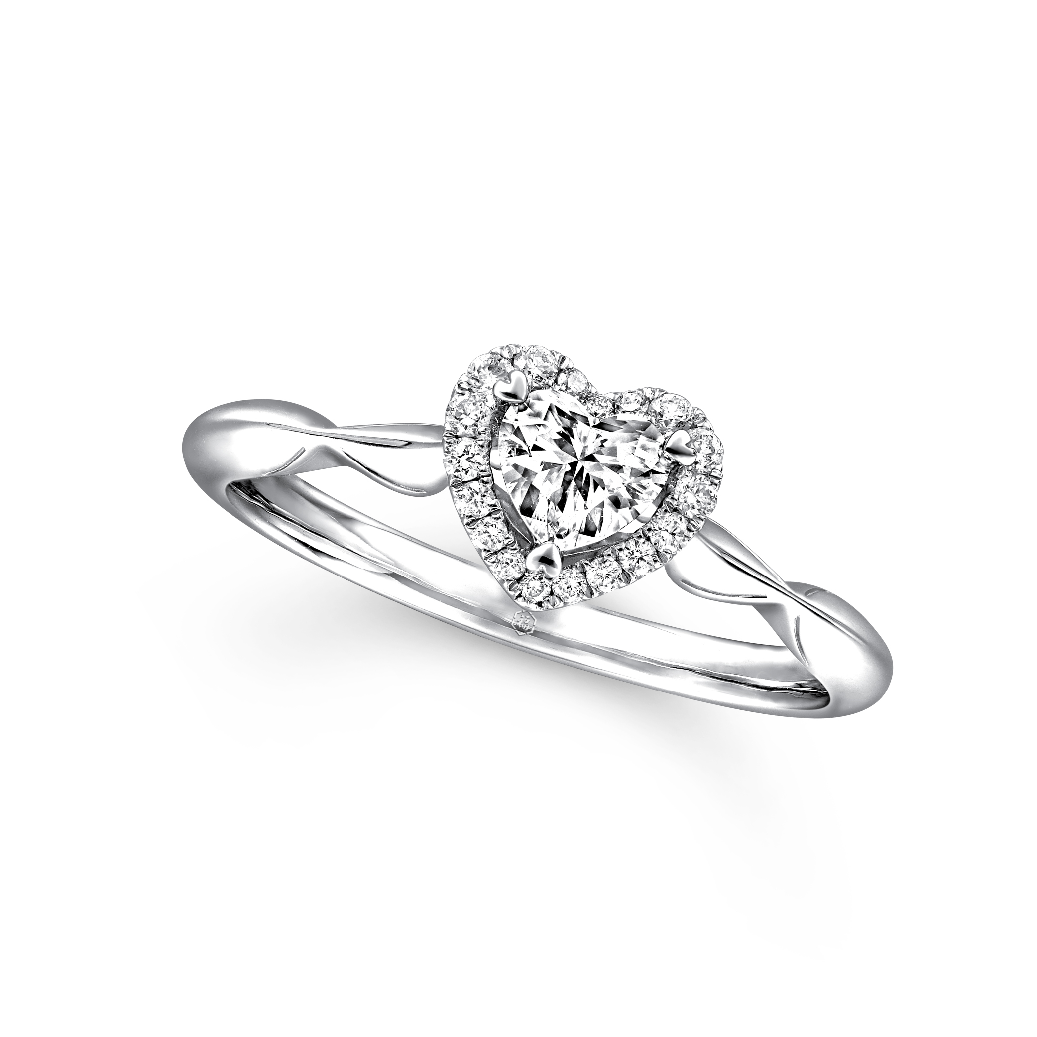 Love is Beauty Collection 18K White Gold Diamond Ring (Exclusive for Hong Kong and Macau)