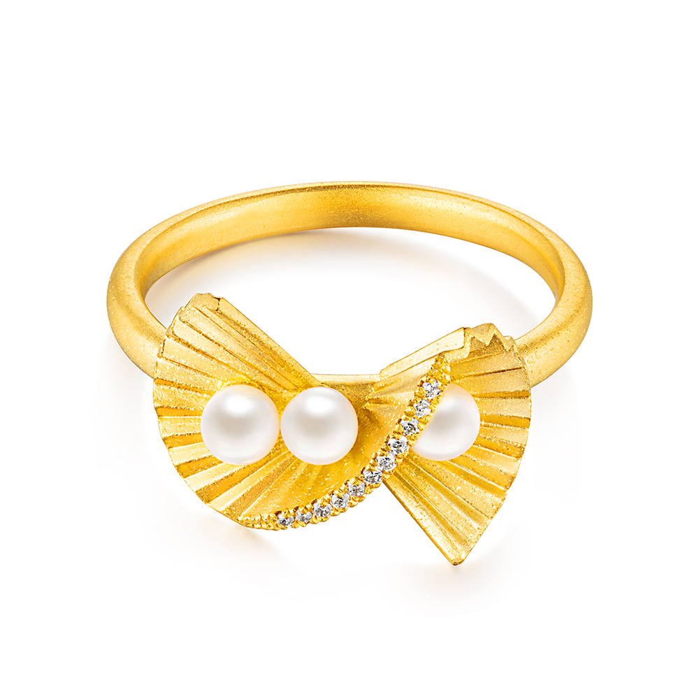 " Dazzle" Diamond Gold Pearl Ring